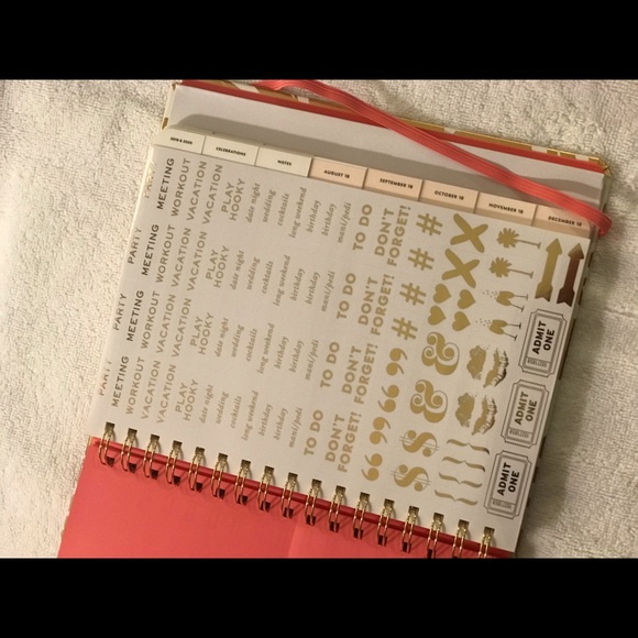 BNIP Kate Spade 18-19 FREE WITH TOTE PURCHASE!!!! - Picture 3 of 4